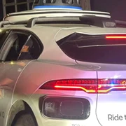 masina fara sofer waymo  jpg