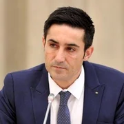 claudiu manda foto facebook claudiu manda jpg