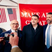 Simion in sua FB jpg