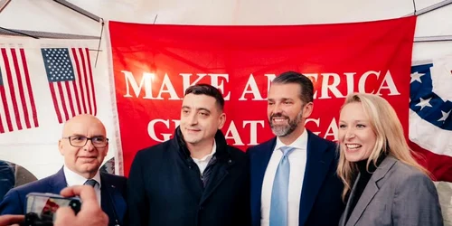 Simion in sua FB jpg