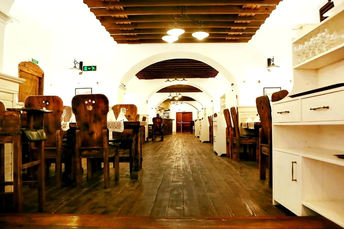 Unui dintre restaurantele tradiționale ale firmei Sergiana FOTO brasov.fest.ro