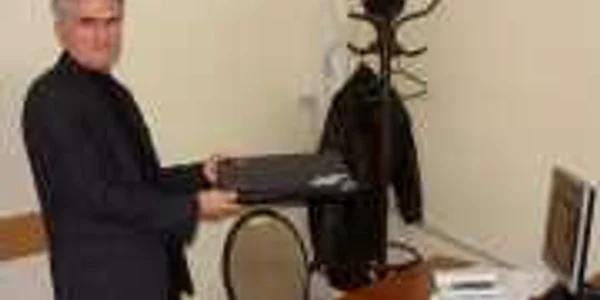 Primarul Aristică Paicu a plătit de 65 de ori mai mult pe scanner-ul «Mustak»