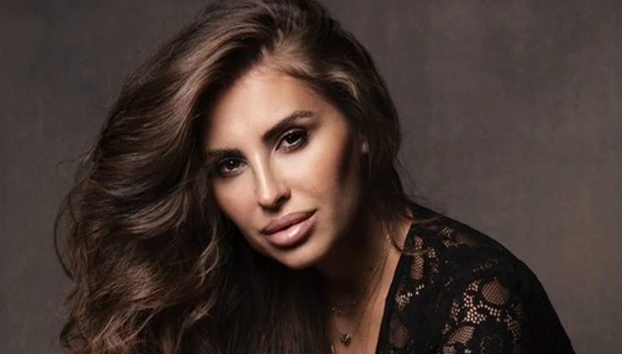 Roxana Blagu, schimbare radicală de look! A apelat la estetician și... WOW, ce rezultate!