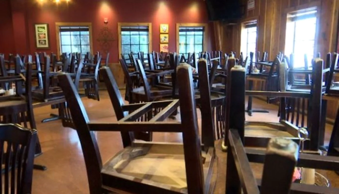 
    Dacă se prelungesc restricțiile în Capitală, restaurantele rămân închise  