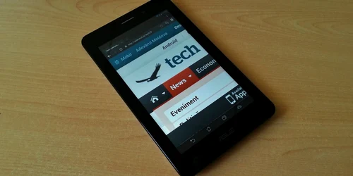 asus fonepad foto razvan baltaretu/adevarul