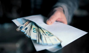 bani plic istock jpg