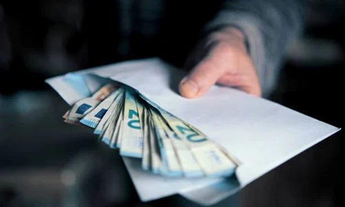 bani plic istock jpg