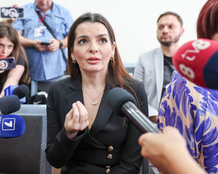 Ultimul cuvânt al bașcanului Găgăuziei, Evghenia Guțul, înainte de sentință: Anulați acuzațiile. Prorusul Igor Dodon o apară