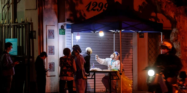 Testare COVID in China FOTO EPA EFE jpg
