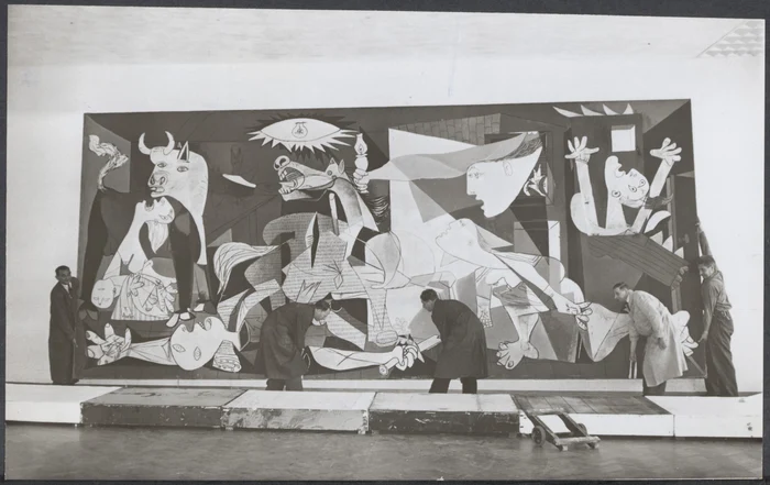 Guernica lui Picaso  FOTO Wikipedia