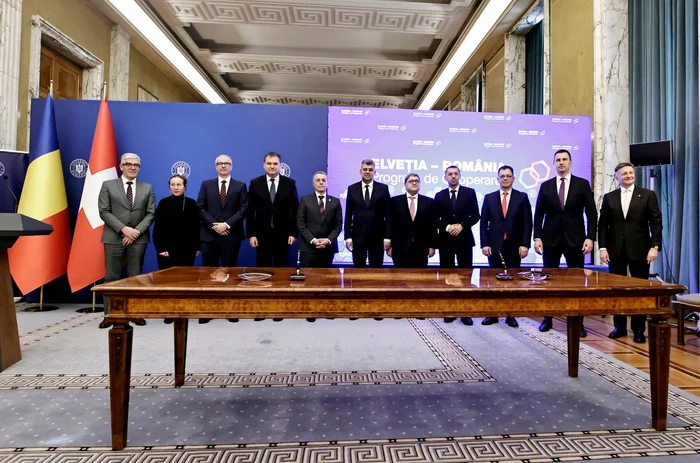 Ceremonia de semnare a acordurilor româno-elvețiene. Foto gov.ro
