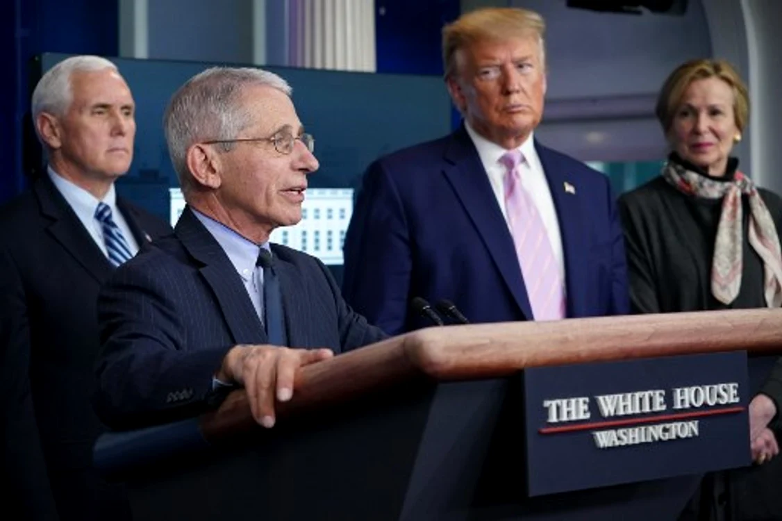 
    Anthony Fauci (foto stângă) se află în autoizolareFoto: AFP  