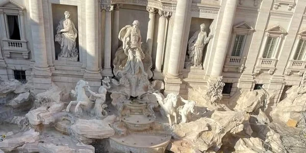 bazin fantana din Trevi, foto Facebook Anca Mihai jpg