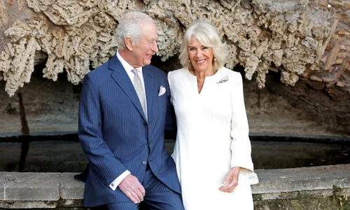 Regele Charles si Regina Camilla jpg