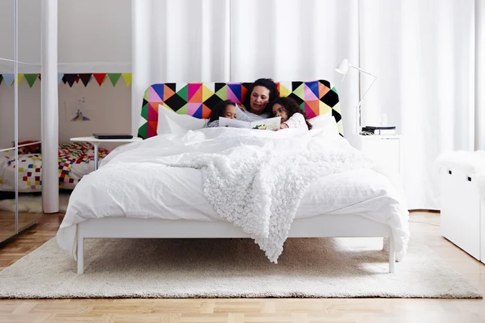 Cutii kika, dimensiuni 32x45x19 cm, material hârtie, 39,9 lei