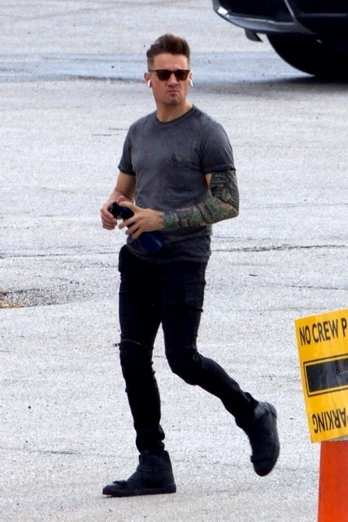 jeremy renner profimedia 0419775587 jpg jpeg