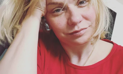  Cristina Cioran (46 de ani) încearcă să își găsească liniștea după despărțirea de tatăl fetiței sale, Alex Dobrescu