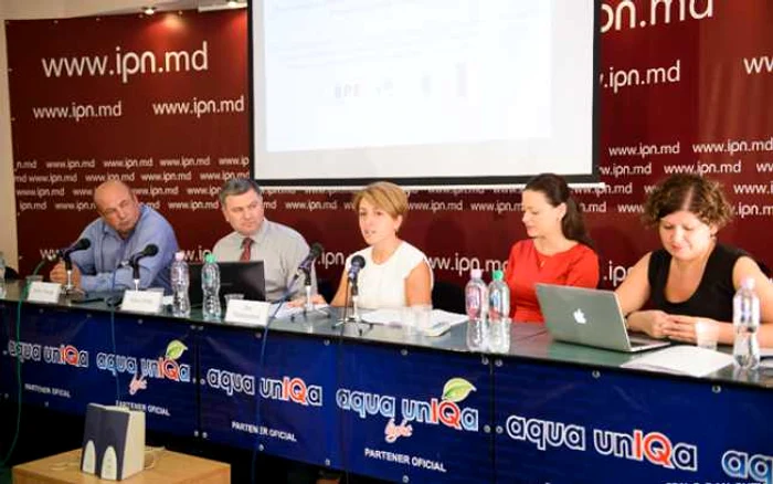 Membrii Asociaţiei pentru Politică Externă (APE) au realizat un studiu privind experienţa Cehiei, Poloniei, Slovaciei şi Ungariei în acest domeniu Foto: IPN