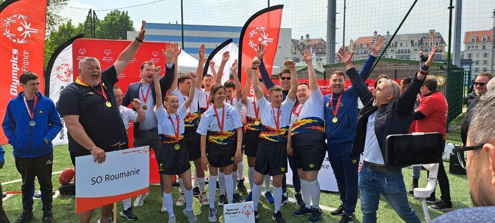 Performanța emoționantă a unor copii cu nevoi speciale din România: campioni la rugby tag, la Paris