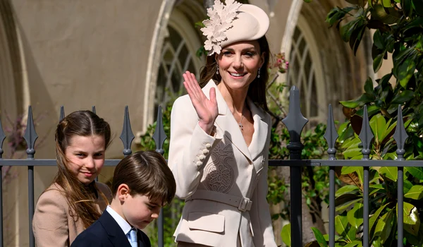 Kate Middleton cu Charlotte și Louis  foto   profimedia 1088833602 jpg