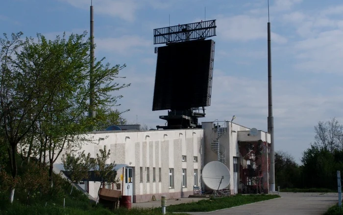 Radar AN/FPS-117 FOTO ROAF