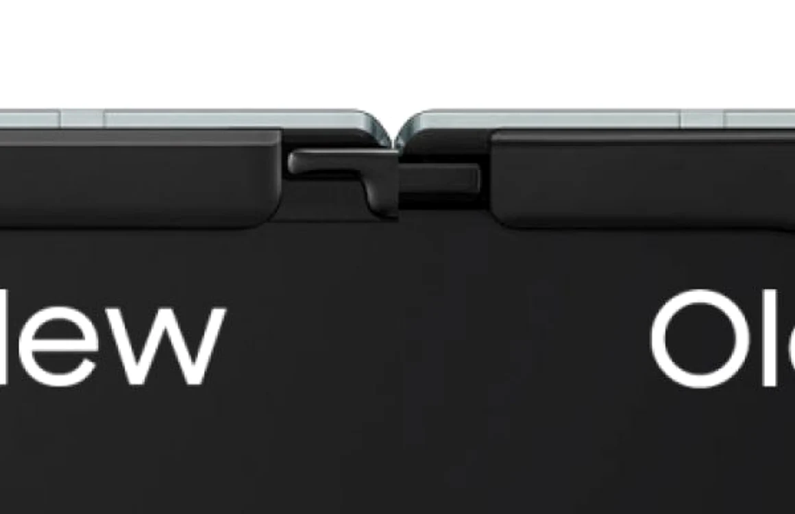 Samsung Galaxy Fold before and after FOTO via AllAboutSamsung