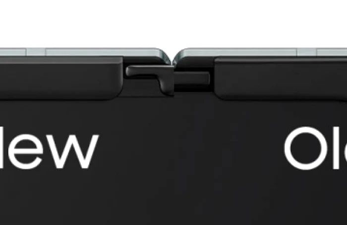 Samsung Galaxy Fold before and after FOTO via AllAboutSamsung