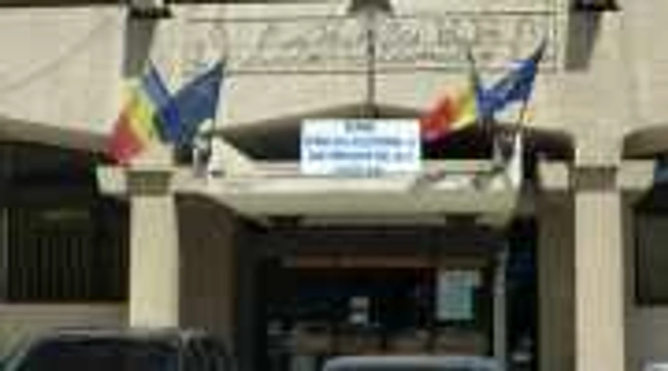 În urma numărătorii de la Biroul Electoral Judeţean au fost publicate primele rezultate la Botoşani FOTO Cosmin Zamfirache