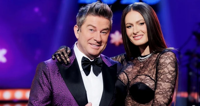 Raluka și Pavel Bartoș prezintă al cincilea an Protevelionul foto: Pro TV 