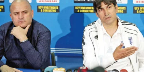 Adrian Mititelu a ajuns să-şi dorească plecarea lui Victor Piţurcă (dreapta)