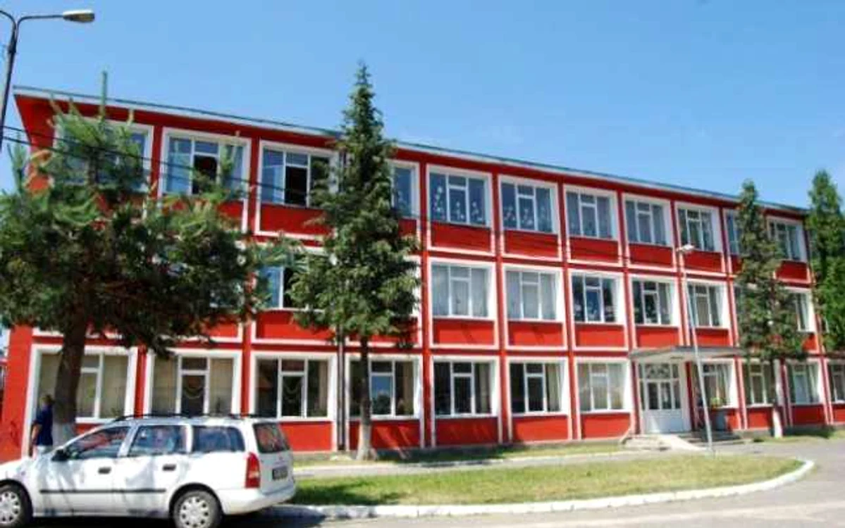 Lcoala nr. 14 va beneficia de investiţii pentru eficienţa energetică