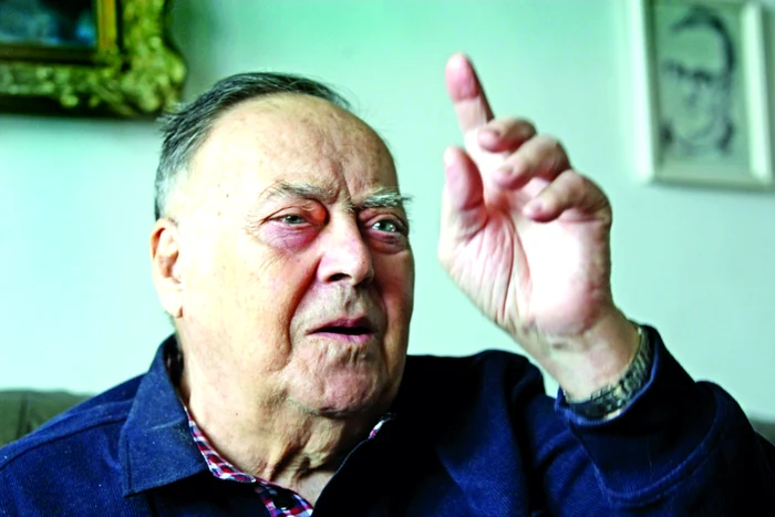 Niculae Nedeff este considerat, de către prestigioasa publicaţie „World Handball“, cel mai mare antrenor din istoria handbalului FOTO: MARIAN ILIESCU