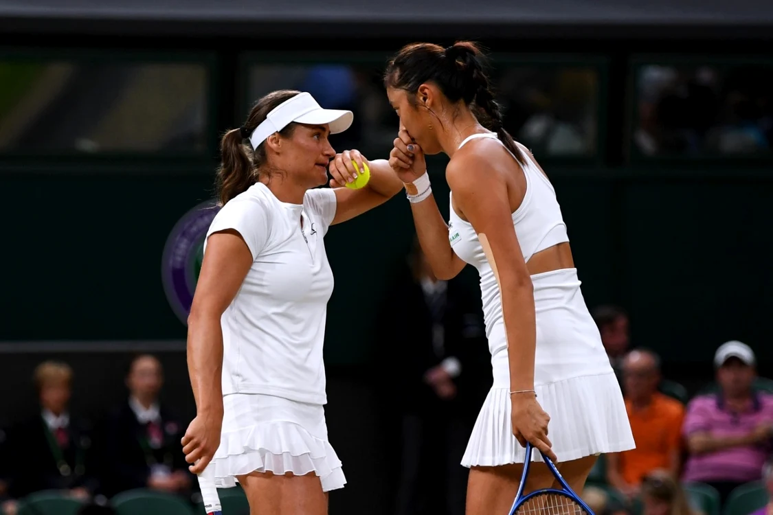Monica Niculescu (stânga), alături de Hao-Ching Chan. FOTO: GettyImages