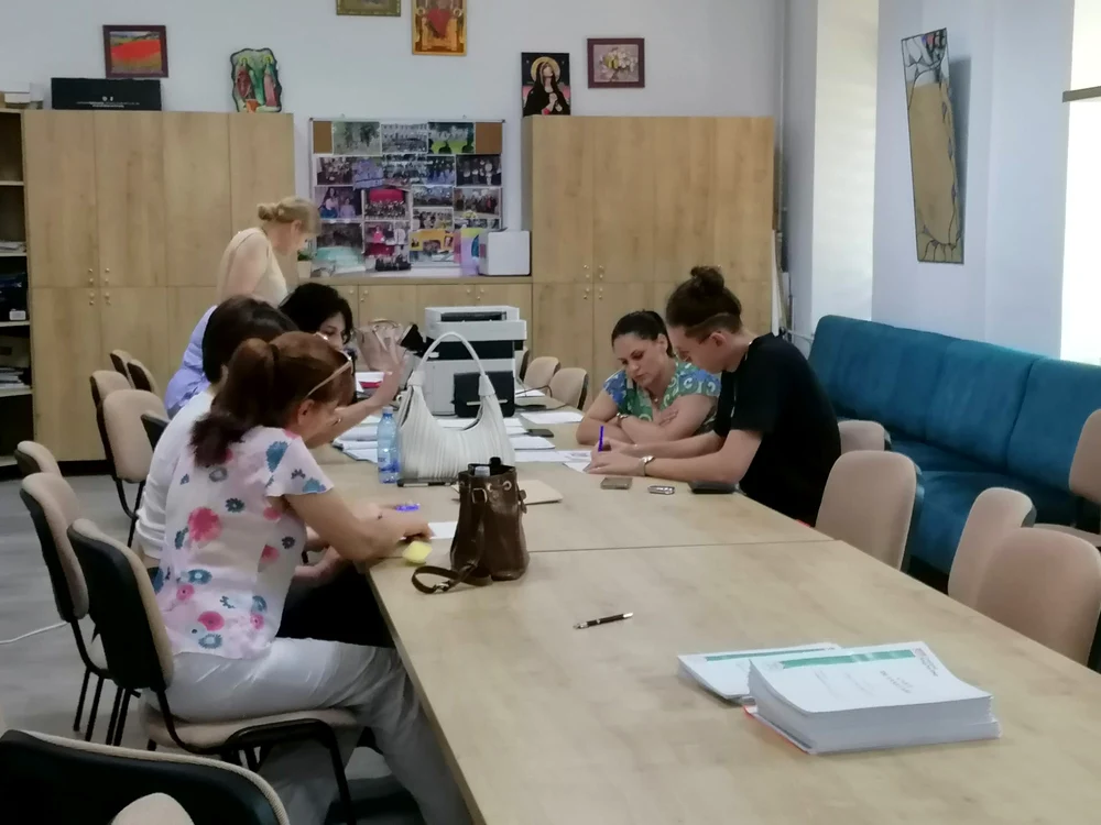 Vineri s-au putut depune solicitări și pentru vizualizarea lucrărilor și contestații FOTO: A.M.