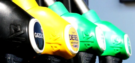 combustibil la pompa png