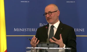 Purtătorul de cuvânt al Ministerul Afacerilor Externe, Andrei Țărnea, la un briefing de presă FOTO: captură video Facebook