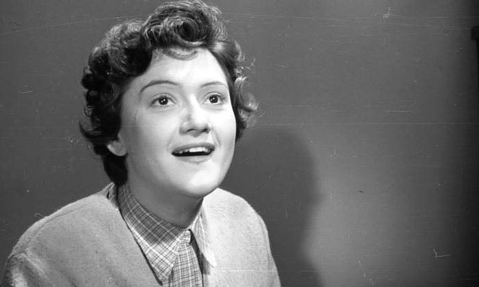 Olga Tudorache in filmul Directorul Nostru 800x501 jpg