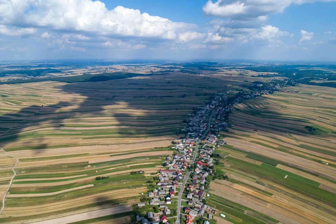Satul filmat din dronă FOTO: X