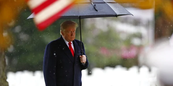 Donald Trump onorand eroii americani in marja vizitei la Paris cu prilejul Centenarului Armistitiului din Primul Razboi Mondial FOTO EPA-EFE