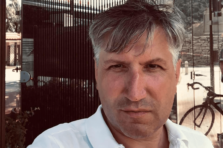 Încă o moarte suspectă în Rusia. Director din Căile Ferate Ruse, găsit împușcat pe balcon