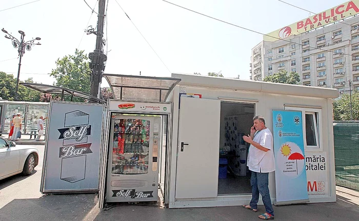 
    Viorela Filip (68 de ani) a ajuns luni pe Transfăgărășan, unde s-a putut bucura de puţină răcoare. ”La plajă pe… zăpadă”, a scris artista pe Facebook. În această zonă, omătul nu s-a topit încă  