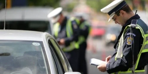 sofer oprit in trafic