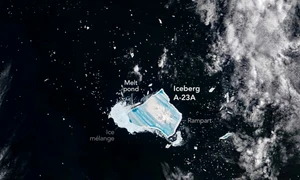 aisbergul a 23a a devenit albastru foto NASA png