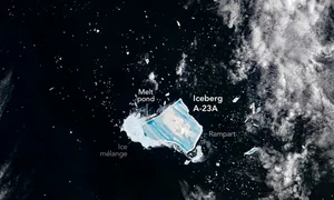 aisbergul a 23a a devenit albastru foto NASA png