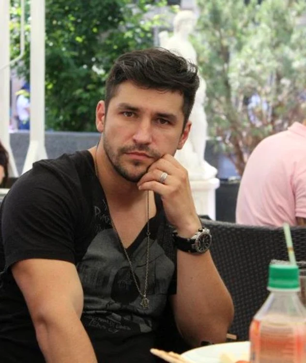 Doru Todoruţ, solistul trupei Deepcentral