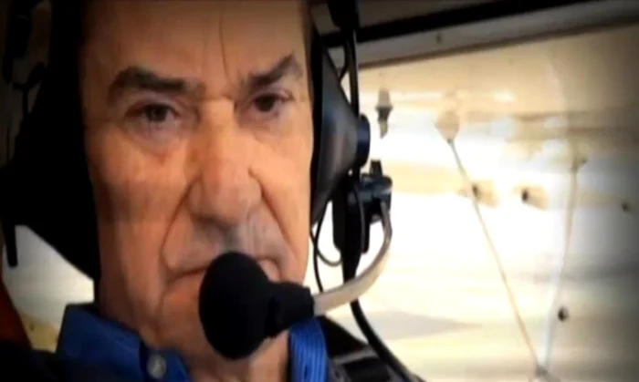 Necropsia efectuată de medicii de la Spitalul Judeţean au stabilit ca şi cauză a decesului ruptura de aortă în urma lovirii pieptului de manşa avionului FOTO antena 1