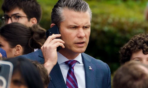 Secretarul apărării Pete Hegseth a rămas fără trei dintre consilieri FOTO EPA EFE jpg