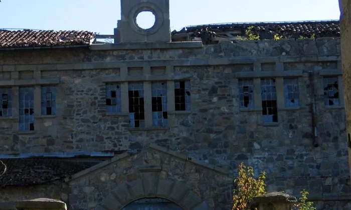 Închisoarea Doftana, scoasă la vânzare jpeg