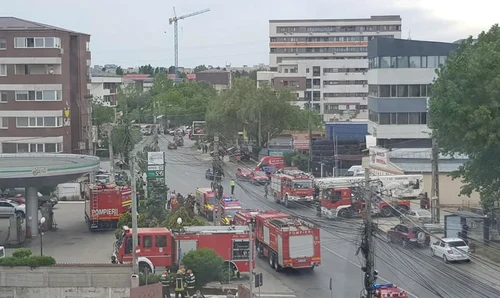 incendiu popesti leordeni foto facebook Ingrit Aniela Vasile grup noul popesti leordeni