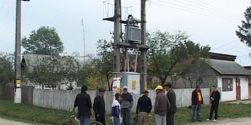 Târgovişte: Tânăr electrocutat în campania electorală a lui Băsescu